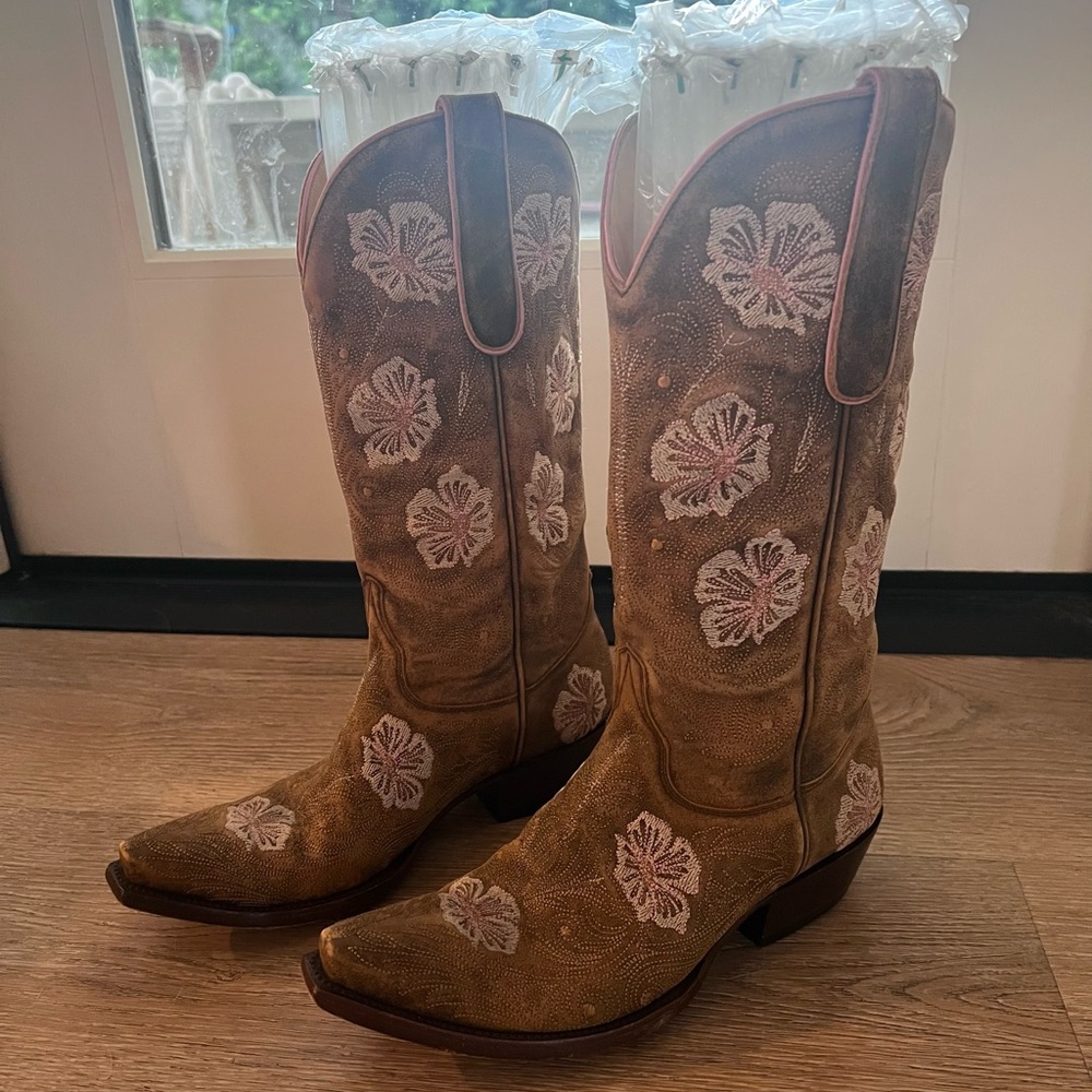 Women’s Old Gringo 8B Cowboy Boots
